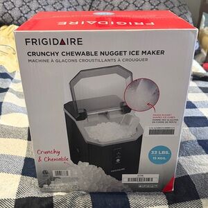 Frigidaire Black Nugget Ice Maker